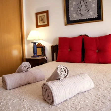 Casa Do Lagar - Beautiful Townhouse Near Algarve Beaches Villa Pêra